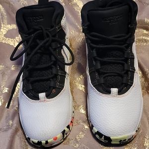 Girls Air Jordan sneakers